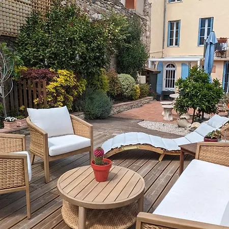 La Maisonnette, Ancienne Bergerie Avec Acces Au Jardin Feriehus